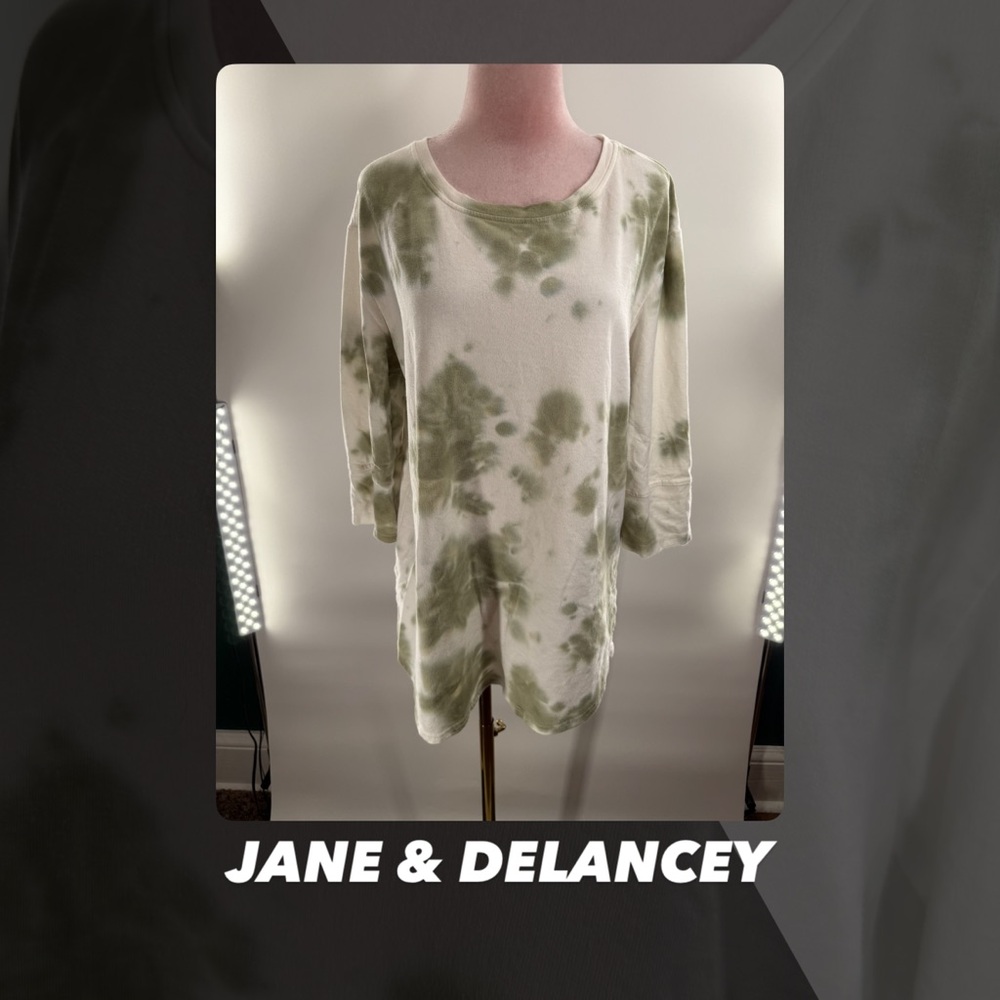 EUC Jane And Delancey Tie-Dye Sweatshirt